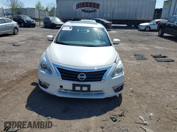 2015 Nissan Altima SL z VIN 1N4BL3AP2FC571645, wystawiony jako IAAI lot #42095010 z przebiegiem 124 881 mil mil oraz . Historia ofert i sprzedaży dostępna na DreamBid. Obrazek 12.