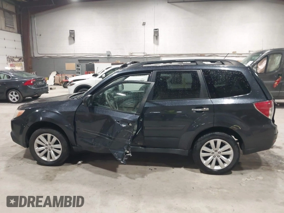 2011 Subaru Forester X Limited with VIN JF2SHAEC8BH736622, listed as a IAAI auction lot 41891470 with 378,105 mi miles and . Bid and sale history available at DreamBid. Image 14.