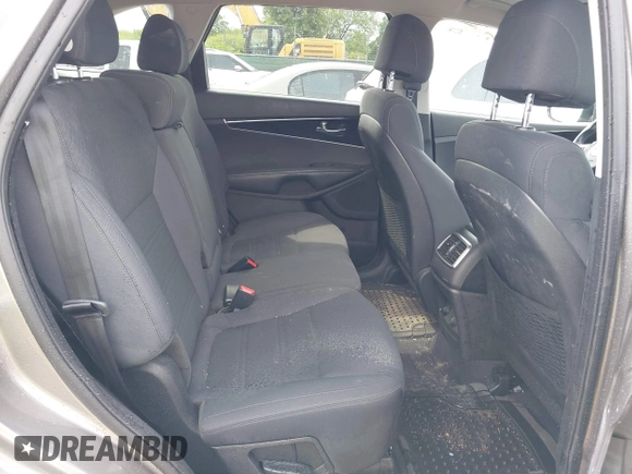 2017 Kia Sorento LX with VIN 5XYPGDA53HG316168, listed as a IAAI auction lot 42360314 with 89,628 mi miles and . Bid and sale history available at DreamBid. Image 8.