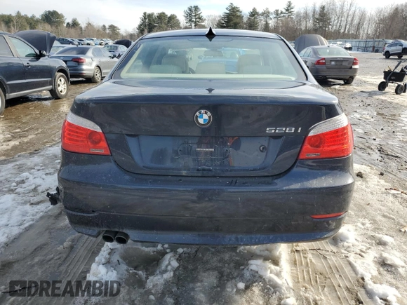 2010 BMW 5 Series 528i xDrive with VIN WBANV1C59AC389920, listed as a Copart auction lot 46808985 with 139,881 mi miles and Clean Title. Bid and sale history available at carsss.com. Image 6.