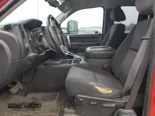 2011 Chevrolet Silverado 3500HD LTZ with VIN 1GC5K0C82BZ225732, listed as a Copart auction lot 85118884 with 183,515 mi miles and Salvage Title. Bid and sale history available at DreamBid. Image 7.