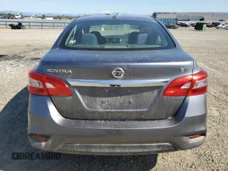 2019 Nissan Sentra SV z VIN 3N1AB7AP2KY305675, wystawiony jako Copart lot #55119015 z przebiegiem 44 217 mil mil oraz Szkoda całkowita • Salvage title. Historia ofert i sprzedaży dostępna na DreamBid. Obrazek 6.