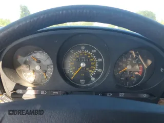 1978 Mercedes-Benz SL с VIN 10704412048794, выставлен на аукционе Copart как лот 57632195 с пробегом 233 537 миль миль и Чистый • Clean title. История ставок и продаж доступна на DreamBid. Изображение 9.