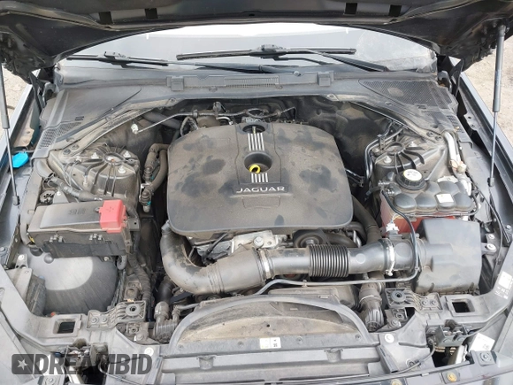 2017 Jaguar XE 25t Prestige with VIN SAJAE4BG5HA963099, listed as a IAAI auction lot 41656140 with 123,863 mi miles. Bid and sale history available at carsss.com. Image 10.