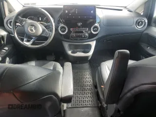 2018 Mercedes-Benz Metris Passenger z VIN WD4PG2EE1J3405056, wystawiony jako Copart lot #57870675 z przebiegiem 200 559 mil mil oraz Czysty tytuł • Clean title. Historia ofert i sprzedaży dostępna na DreamBid. Obrazek 8.