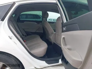 2018 Hyundai Sonata SE with VIN 5NPE24AF1JH633301, listed as a IAAI auction lot 41657271 with 189,759 mi miles. Bid and sale history available at carsss.com. Image 8.