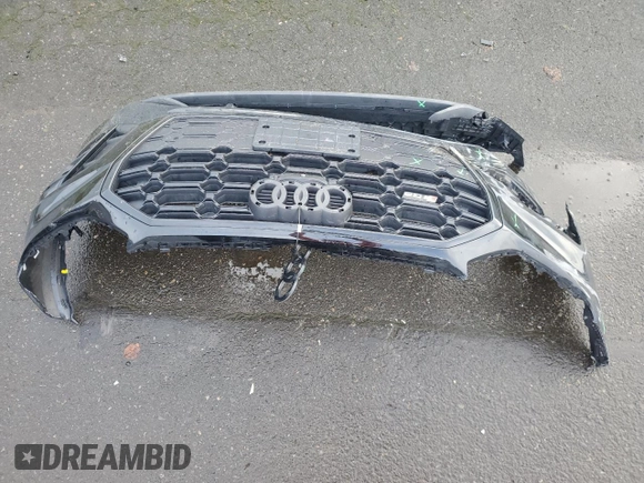 2023 Audi SQ5 Premium Plus with VIN WA1B4AFY2P2135344, listed as a Copart auction lot 86638264 with 15,897 mi miles and Salvage Title. Bid and sale history available at carsss.com. Image 13.