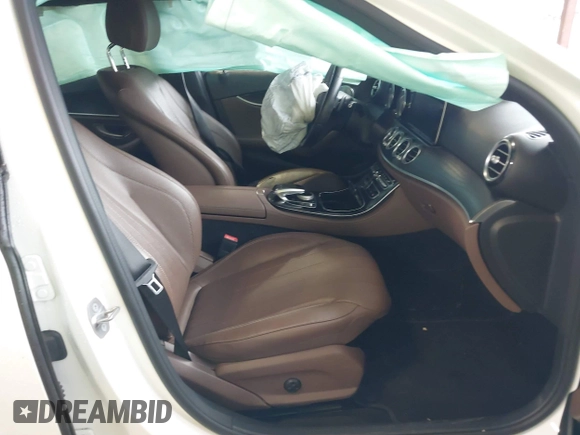 2017 Mercedes-Benz E-Class E 300 Luxury with VIN WDDZF4JBXHA183416, listed as a IAAI auction lot 39379825 with 89,610 mi miles. Bid and sale history available at carsss.com. Image 5.