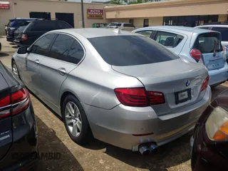 2013 BMW 5 Series 528i with VIN WBAXG5C5XDD233958, listed as a Copart auction lot 54002195 with 103,543 mi miles and Clean Title. Bid and sale history available at carsss.com. Image 3.