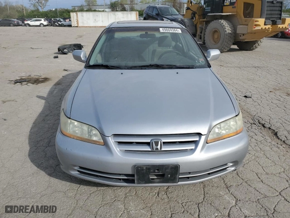 2002 Honda Accord Sdn SE with VIN 1HGCG66842A169851, listed as a Copart auction lot 49869384 with 180,951 mi miles and Salvage Title. Bid and sale history available at carsss.com. Image 5.
