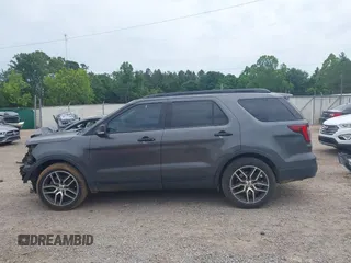 2017 Ford Explorer Sport с VIN 1FM5K8GTXHGD78159, выставлен на аукционе IAAI как лот 42260176 с пробегом 157 474 миль миль и . История ставок и продаж доступна на DreamBid. Изображение 15.