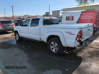 2006 Toyota Tacoma z VIN 5TEMU52N76Z249187, wystawiony jako Copart lot #53511195 z przebiegiem 247 808 mil mil oraz Szkoda całkowita • Salvage title. Historia ofert i sprzedaży dostępna na DreamBid. Obrazek 2.