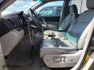 2008 Toyota Highlander Limited with VIN JTEES42A082003067, listed as a Copart auction lot 48872235 with 303,939 mi miles and Salvage Title. Bid and sale history available at carsss.com. Image 7.