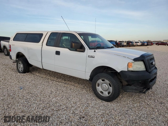 2007 Ford F-150 XL with VIN 1FTVX14547NA13750, listed as a Copart auction lot 85196934 with 298,111 mi miles and Clean Title. Bid and sale history available at carsss.com. Image 4.