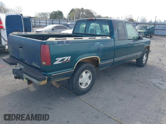 1995 GMC Sierra 1500 z VIN 2GTEK19K1S1520208, wystawiony jako IAAI lot #41835713 z przebiegiem 190 832 mil mil oraz . Historia ofert i sprzedaży dostępna na DreamBid. Obrazek 4.
