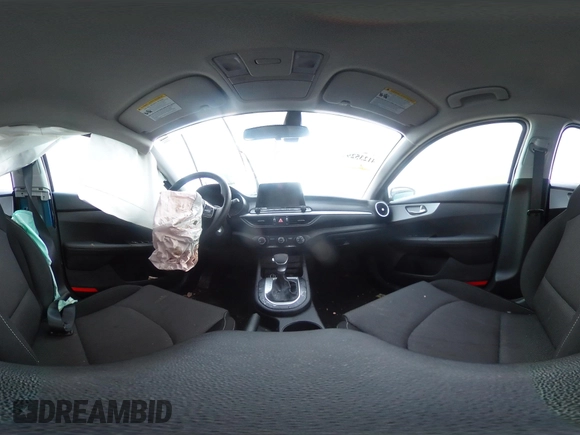2024 Kia Forte LXS z VIN 3KPF24AD9RE822457, wystawiony jako IAAI lot #41235294 z przebiegiem 5 612 mil mil oraz . Historia ofert i sprzedaży dostępna na DreamBid. Obrazek 18.