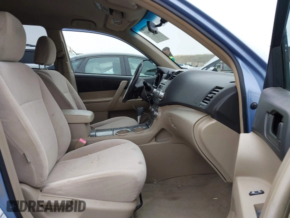 2008 Toyota Highlander z VIN JTEES41AX82065089, wystawiony jako IAAI lot #41156447 z przebiegiem 258 864 mil mil oraz . Historia ofert i sprzedaży dostępna na DreamBid. Obrazek 5.