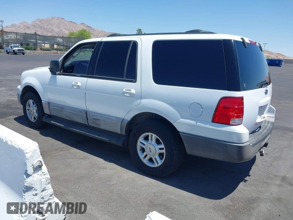2003 Ford Expedition Special Service with VIN 1FMPU15L93LC21431, listed as a IAAI auction lot 42247447 with 221,477 mi miles and . Bid and sale history available at DreamBid. Image 3.