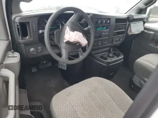 2019 Chevrolet Express Passenger LT z VIN 1GAZGPFG2K1239975, wystawiony jako Copart lot #44994455 z przebiegiem 81 202 mil mil oraz Szkoda całkowita • Salvage title. Historia ofert i sprzedaży dostępna na DreamBid. Obrazek 8.
