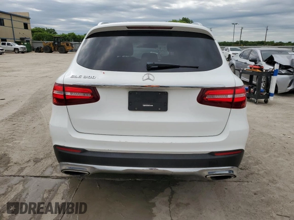 2019 Mercedes-Benz GLC 300 with VIN WDC0G4JB6KF506798, listed as a Copart auction lot 55617685 with 122,025 mi miles and Clean title. Bid and sale history available at DreamBid. Image 6.