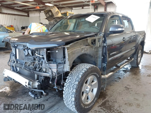 2013 Toyota Tacoma with VIN 3TMLU4EN7DM121253, listed as a IAAI auction lot 42498187 with 145,604 mi miles and . Bid and sale history available at DreamBid. Image 18.