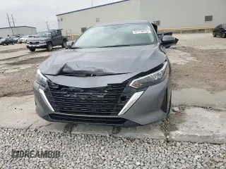2024 Nissan Sentra SV z VIN 3N1AB8CVXRY261632, wystawiony jako Copart lot #57170615 z przebiegiem 17 549 mil mil oraz Szkoda całkowita • Salvage title. Historia ofert i sprzedaży dostępna na DreamBid. Obrazek 13.