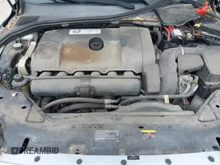 2008 Volvo XC70 with VIN YV4BZ982181011617, listed as a IAAI auction lot 42355200 with Not provided miles and . Bid and sale history available at DreamBid. Image 10.