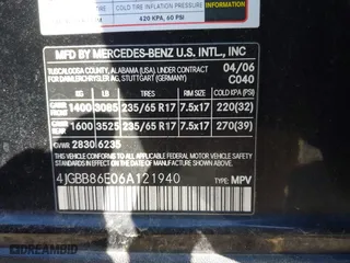 2006 Mercedes-Benz M-Class 3.5L with VIN 4JGBB86E06A121940, listed as a IAAI auction lot 42069185 with 127,660 mi miles. Bid and sale history available at carsss.com. Image 9.