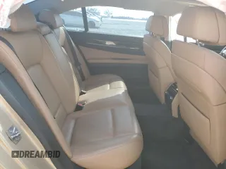 2011 BMW 7 Series 740Li z VIN WBAKB4C52BC574535, wystawiony jako Copart lot #45248435 z przebiegiem Nie podano mil oraz Szkoda całkowita • Salvage title. Historia ofert i sprzedaży dostępna na DreamBid. Obrazek 10.
