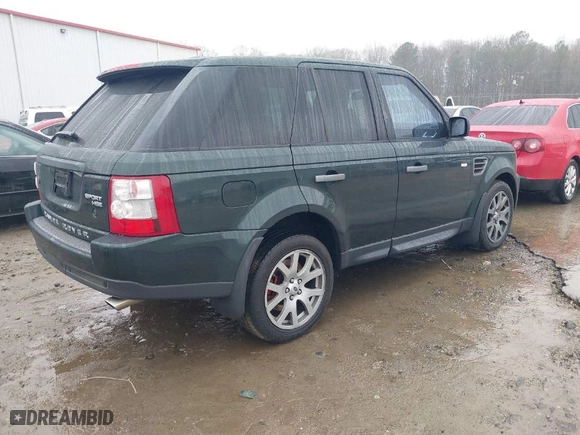 2009 Land Rover Range Rover Sport HSE with VIN SALSK25439A191939, listed as a IAAI auction lot 41540304 with 214,052 mi miles. Bid and sale history available at carsss.com. Image 4.