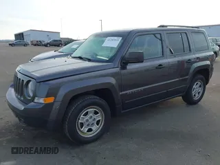 2017 Jeep Patriot Sport SE with VIN 1C4NJPBA3HD166261, listed as a IAAI auction lot 41285535 with 99,600 mi miles and . Bid and sale history available at DreamBid. Image 2.
