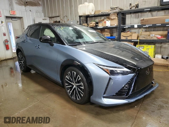 2023 Lexus RZ 450e Premium с VIN JTJAAAAB0PA004297, выставлен на аукционе Copart как лот 82275023 с пробегом 6 684 миль миль и . История ставок и продаж доступна на DreamBid. Изображение 4.