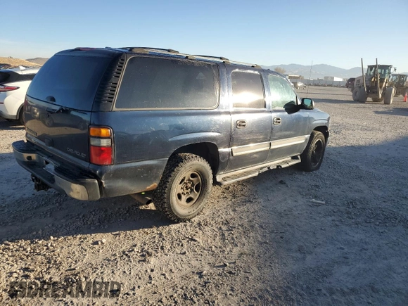 2005 Chevrolet Suburban LS with VIN 3GNFK16Z55G159557, listed as a Copart auction lot 77632254 with 317,671 mi miles and Clean Title. Bid and sale history available at carsss.com. Image 3.
