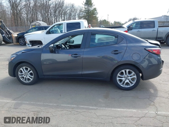 2016 Scion iA with VIN 3MYDLBZV2GY129703, listed as a IAAI auction lot 41787371 with 77,459 mi miles. Bid and sale history available at carsss.com. Image 14.