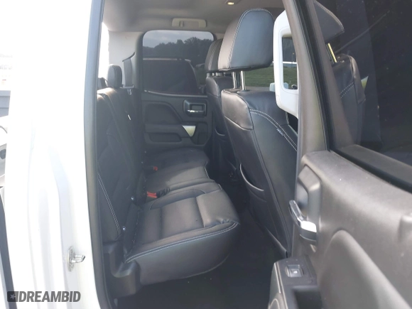 2018 Chevrolet Silverado 1500 LT with VIN 1GCVKREHXJZ314495, listed as a IAAI auction lot 40043813 with 158,597 mi miles. Bid and sale history available at carsss.com. Image 8.
