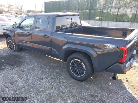2024 Toyota Tacoma 4WD SR5 with VIN 3TMLB5JN8RM022627, listed as a IAAI auction lot 41245795 with 6,752 mi miles. Bid and sale history available at carsss.com. Image 3.