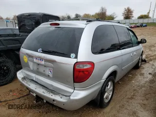 2005 Dodge Caravan SXT with VIN 2D4GP44L55R362380, listed as a Copart auction lot 67055344 with 190,608 mi miles and Non Repairable. Bid and sale history available at DreamBid. Image 4.