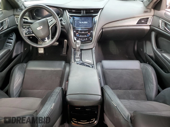 2018 Cadillac CTS-V z VIN 1G6A15S61J0132091, wystawiony jako Copart lot #64077954 z przebiegiem 60 874 mil mil oraz Tytuł czysty. Historia ofert i sprzedaży dostępna na DreamBid. Obrazek 8.