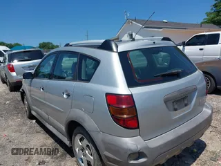 2005 Pontiac Vibe with VIN 5Y2SL63845Z462505, listed as a IAAI auction lot 42132073 with 174,719 mi miles. Bid and sale history available at carsss.com. Image 3.