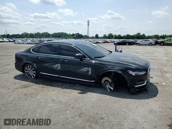 2019 Volvo S90 Inscription with VIN LVYA22ML9KP110238, listed as a Copart auction lot 61596184 with 92,529 mi miles and Salvage Title. Bid and sale history available at carsss.com. Image 10.