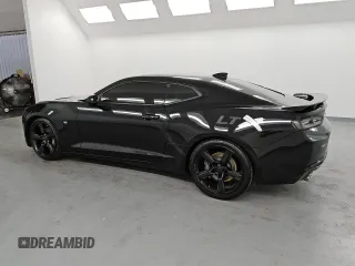 2017 Chevrolet Camaro 2SS z VIN 1G1FH1R74H0101619, wystawiony jako Copart lot #53637885 z przebiegiem 110 052 mil mil oraz Czysty tytuł • Clean title. Historia ofert i sprzedaży dostępna na DreamBid. Obrazek 2.
