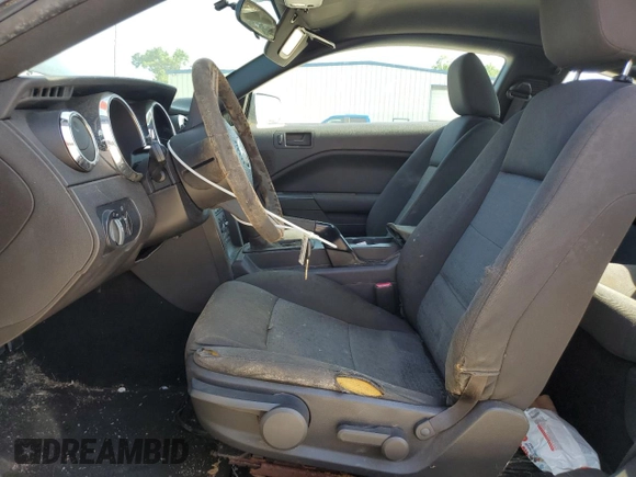 2007 Ford Mustang Deluxe с VIN 1ZVFT80NX75258600, выставлен на аукционе Copart как лот 61195965 с пробегом 151 420 миль миль и Списание • Salvage title. История ставок и продаж доступна на DreamBid. Изображение 7.