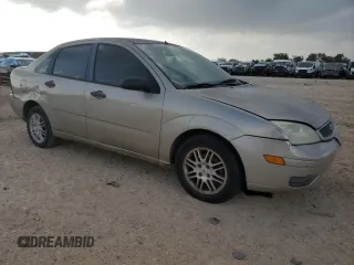 2007 Ford Focus S with VIN 1FAFP34N57W164208, listed as a Copart auction lot 55308545 with 217,023 mi miles and Clean Title. Bid and sale history available at carsss.com. Image 4.