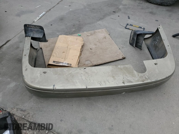 2000 Subaru Legacy Outback z VIN 4S3BH6755Y7673245, wystawiony jako Copart lot #52899824 z przebiegiem Nie podano mil oraz Nie do naprawy • Non repairable. Historia ofert i sprzedaży dostępna na DreamBid. Obrazek 12.