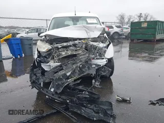 2022 Ford Transit Connect XL z VIN NM0LS7S28N1522940, wystawiony jako IAAI lot #42005203 z przebiegiem Nie podano mil oraz . Historia ofert i sprzedaży dostępna na DreamBid. Obrazek 12.