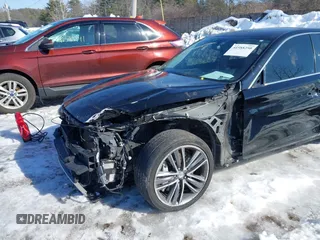 2015 Infiniti Q50 with VIN JN1BV7AR5FM390226, listed as a IAAI auction lot 41588250 with 121,928 mi miles. Bid and sale history available at carsss.com. Image 6.