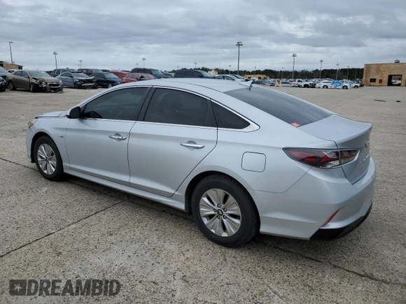 2018 Hyundai Sonata Hybrid SE with VIN KMHE24L34JA083114, listed as a Copart auction lot 37716384 with Not Provided miles. Bid and sale history available at carsss.com. Image 2.