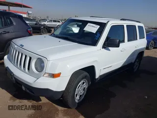 2014 Jeep Patriot Sport with VIN 1C4NJPBB4ED916030, listed as a IAAI auction lot 41690863 with 205,458 mi miles. Bid and sale history available at carsss.com. Image 2.