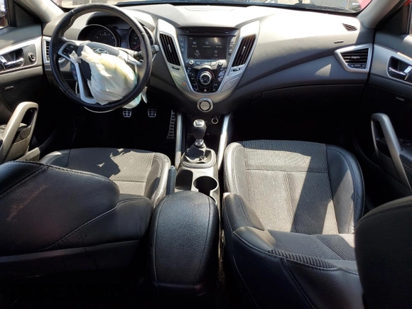 2013 Hyundai Veloster w/Black Int with VIN KMHTC6AD8DU179195, listed as a Copart auction lot 61686335 with 74,004 mi miles and Salvage title. Bid and sale history available at DreamBid. Image 8.
