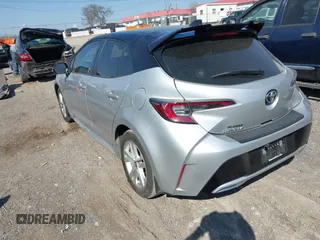 2022 Toyota Corolla Hatchback SE with VIN JTNB4MBE5N3181644, listed as a IAAI auction lot 41759003 with 37,079 mi miles. Bid and sale history available at carsss.com. Image 3.